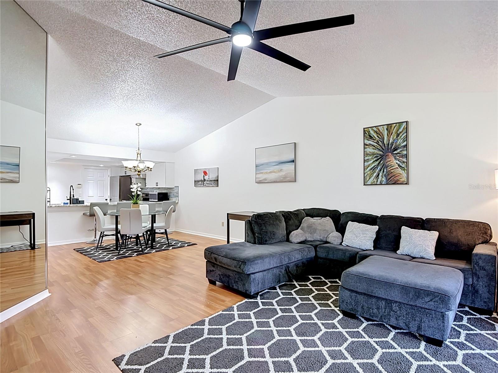 LAKEVIEW VILLAS AT PEBBLE CREE - Residential