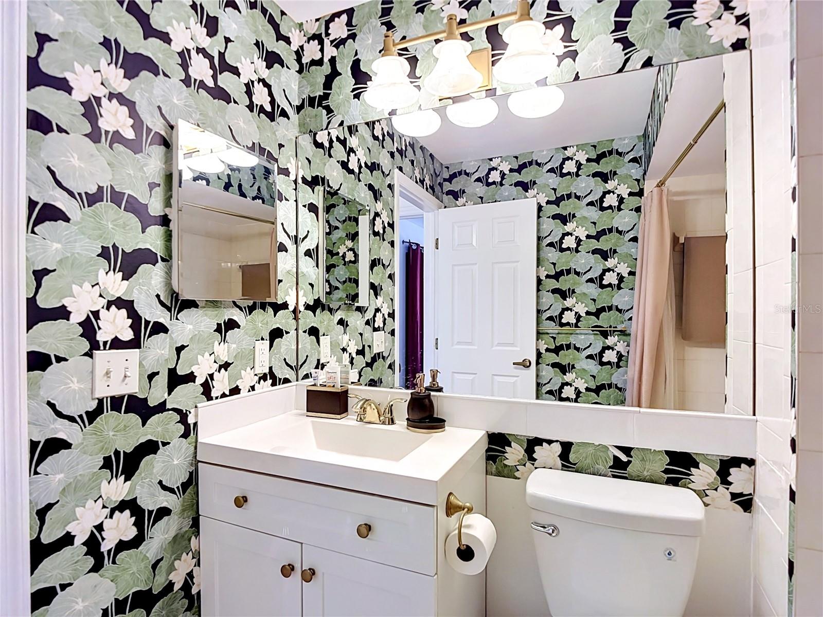 LAKEVIEW VILLAS AT PEBBLE CREE - Residential