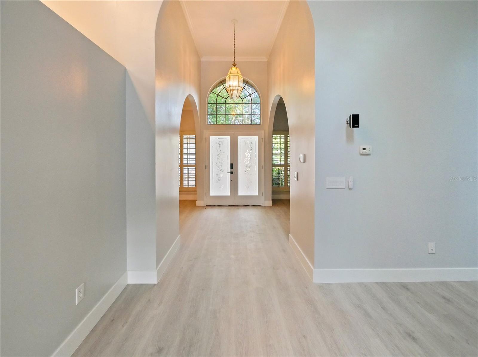 240 SHADY OAKS CIRCLE