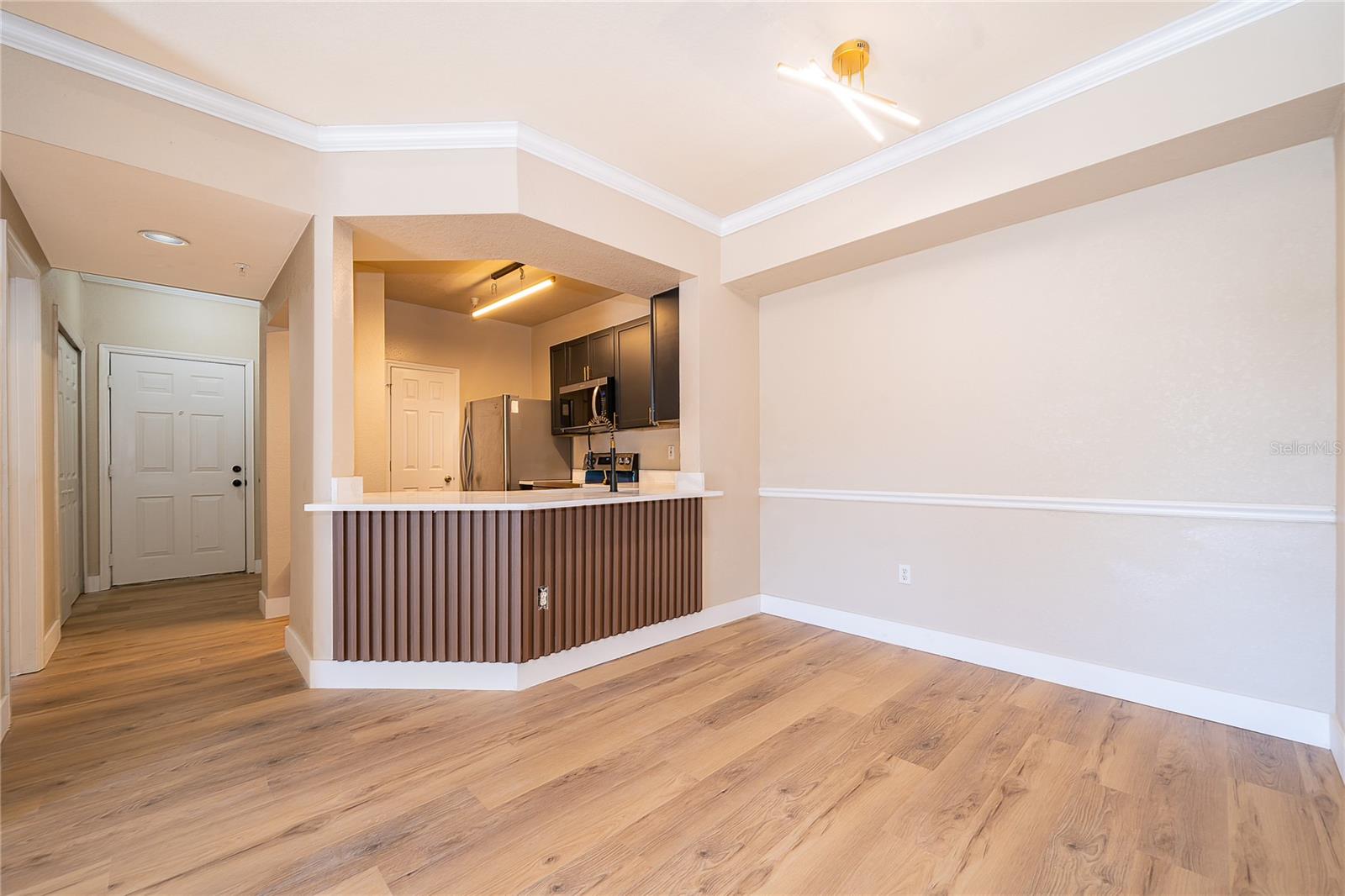 GREENS CONDO - Residential