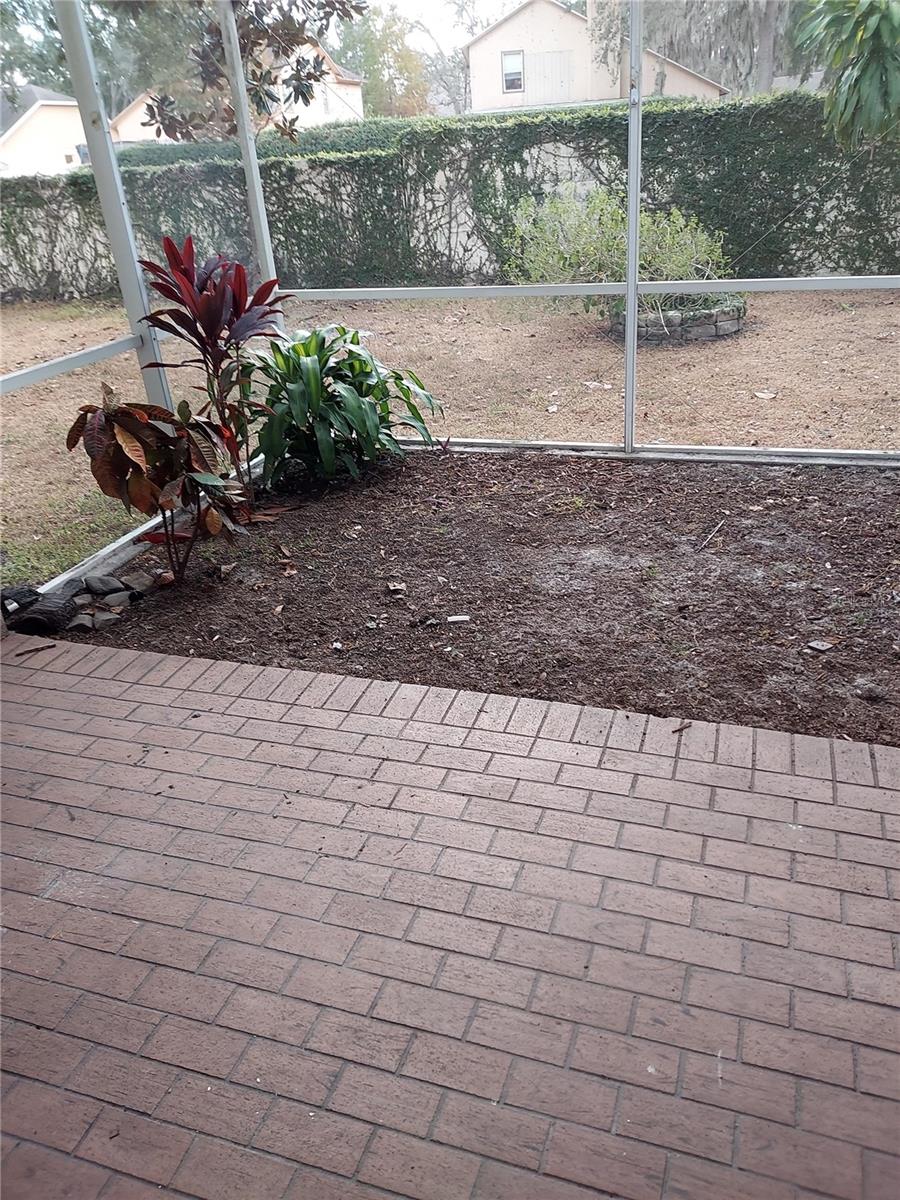 BLOOMINGDALE SECTION LL UNIT 2 - Residential Lease