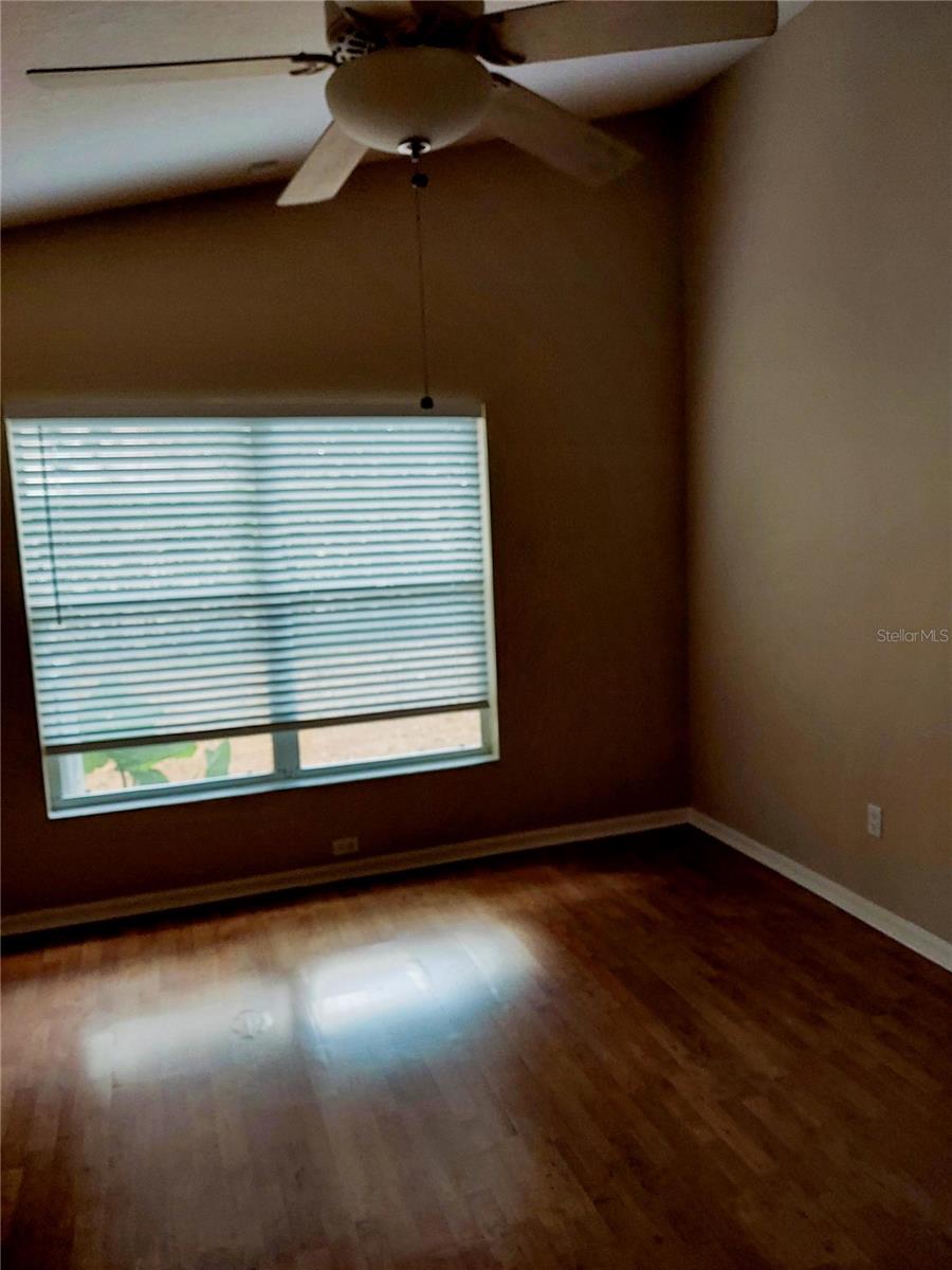 BLOOMINGDALE SECTION LL UNIT 2 - Residential Lease