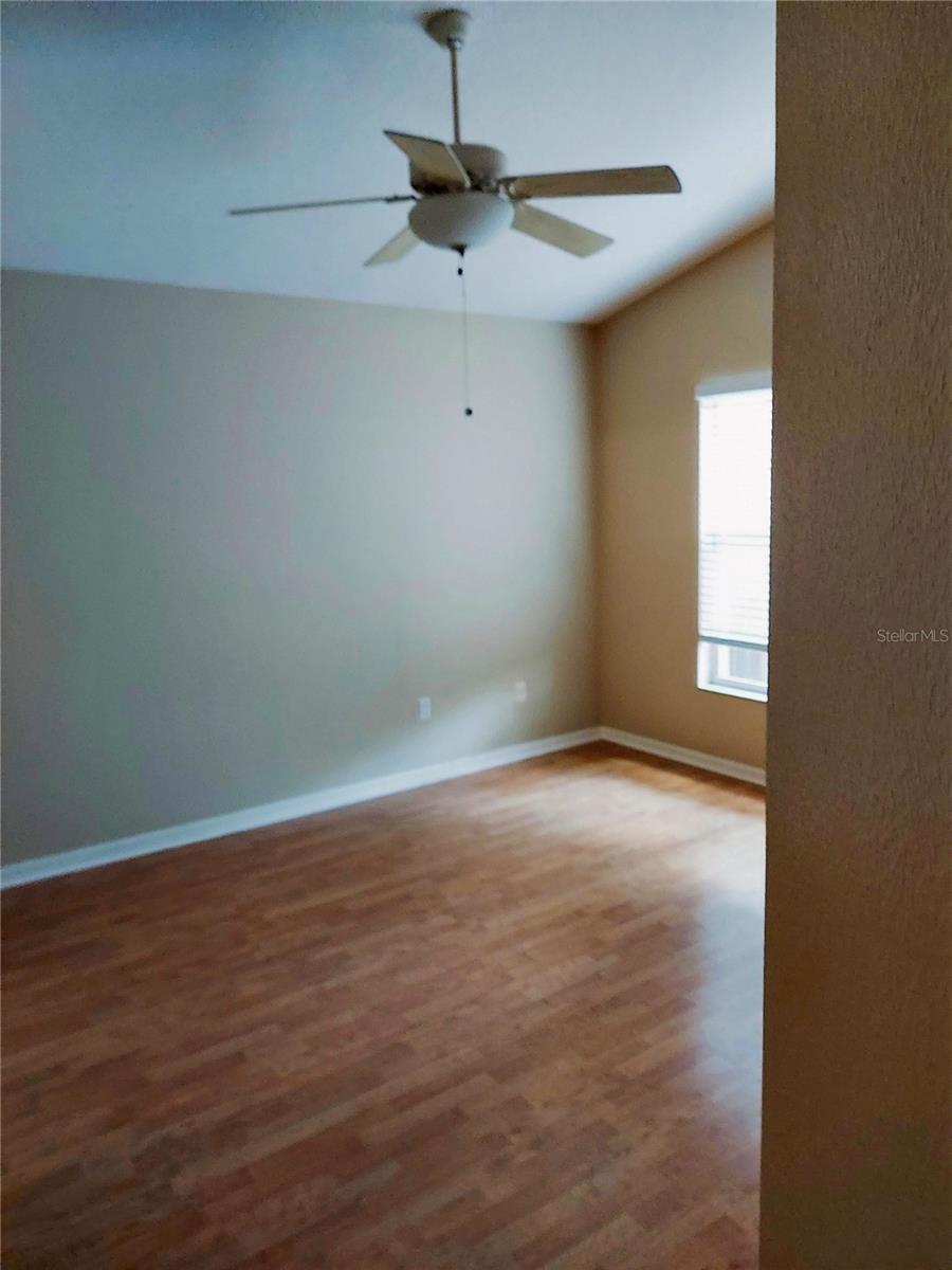 BLOOMINGDALE SECTION LL UNIT 2 - Residential Lease