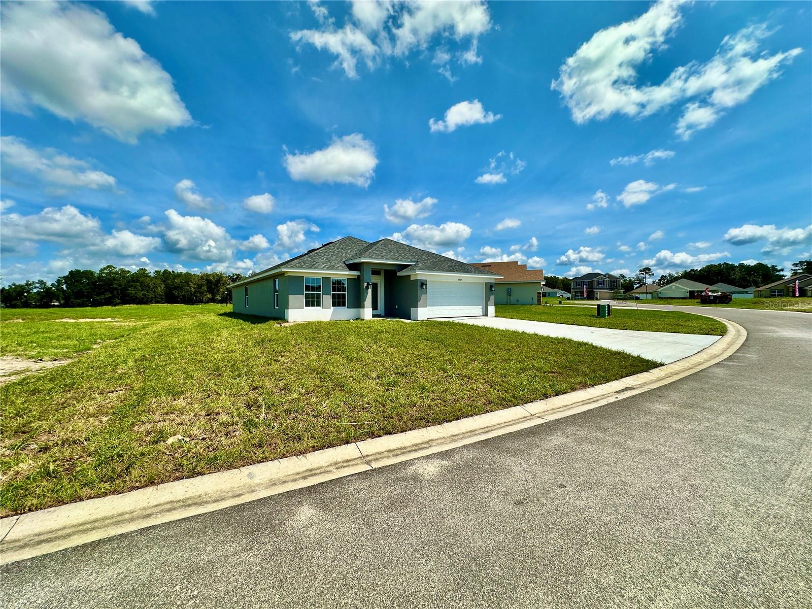 4489 NE 31ST PLACE