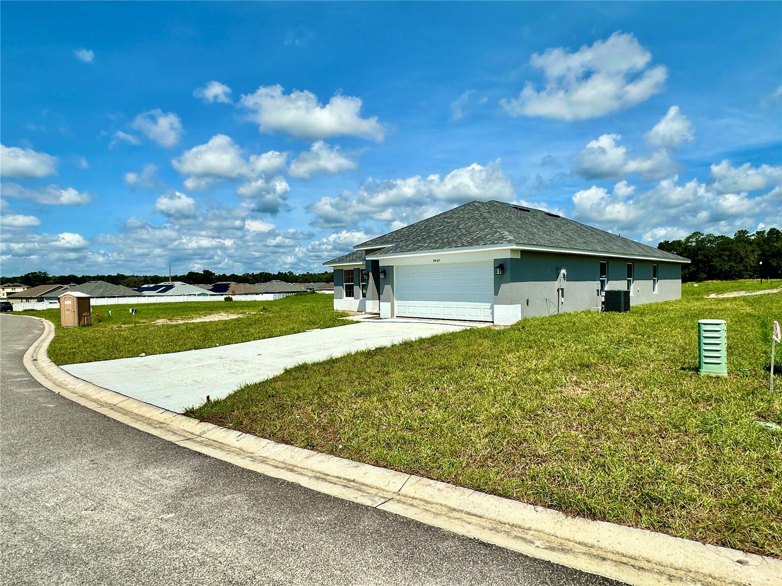 4489 NE 31ST PLACE