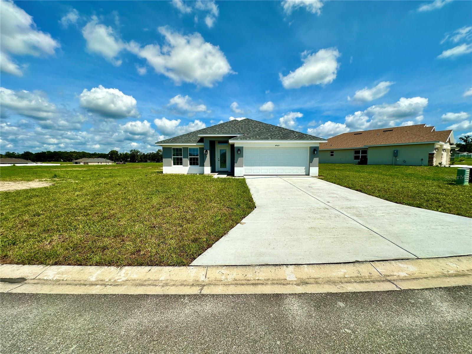 4489 NE 31ST PLACE