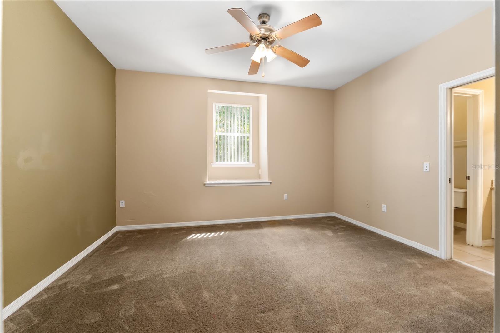 THE GABLES CONDO AT GAINE - Residential