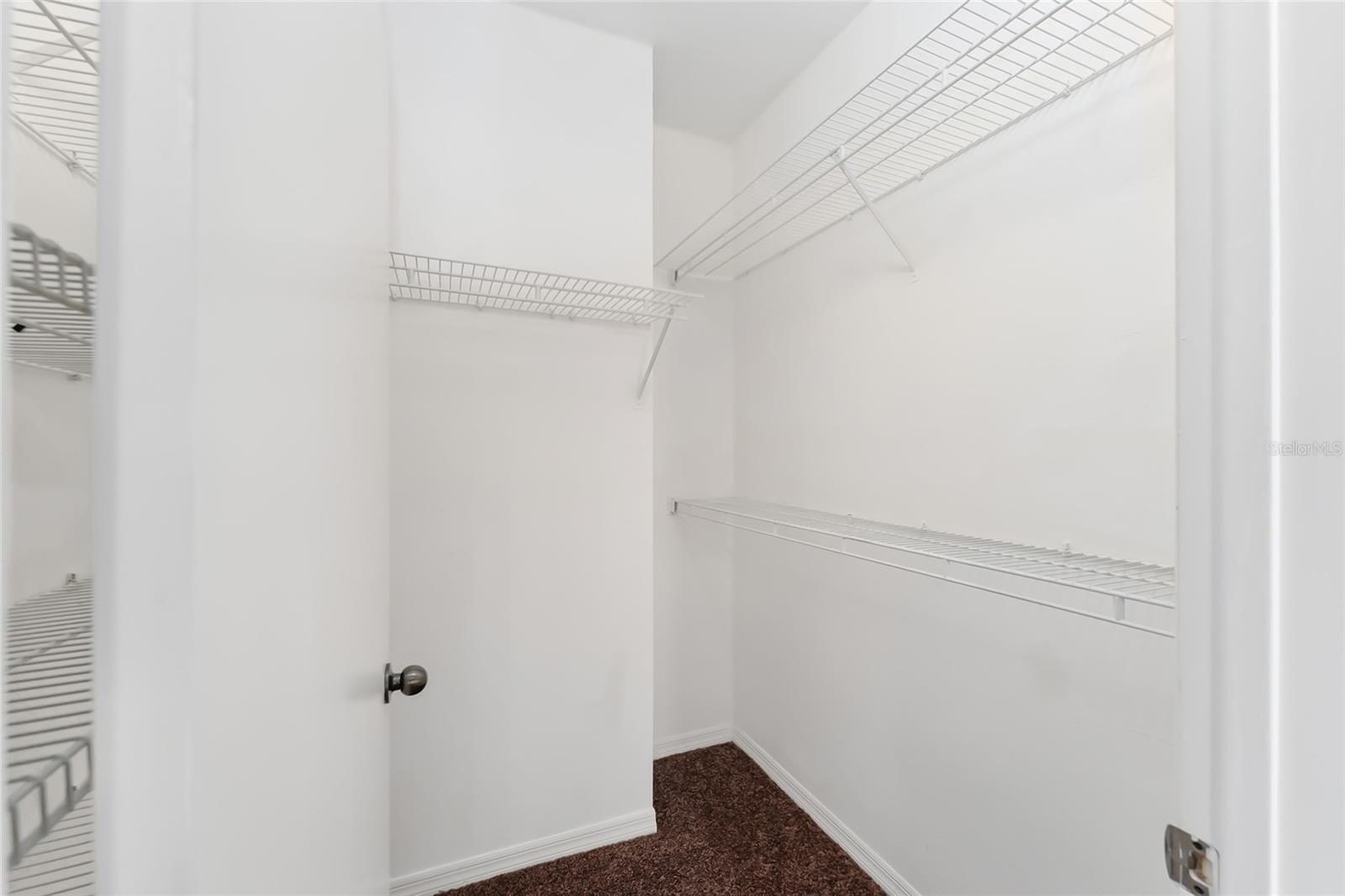 THE GABLES CONDO AT GAINE - Residential