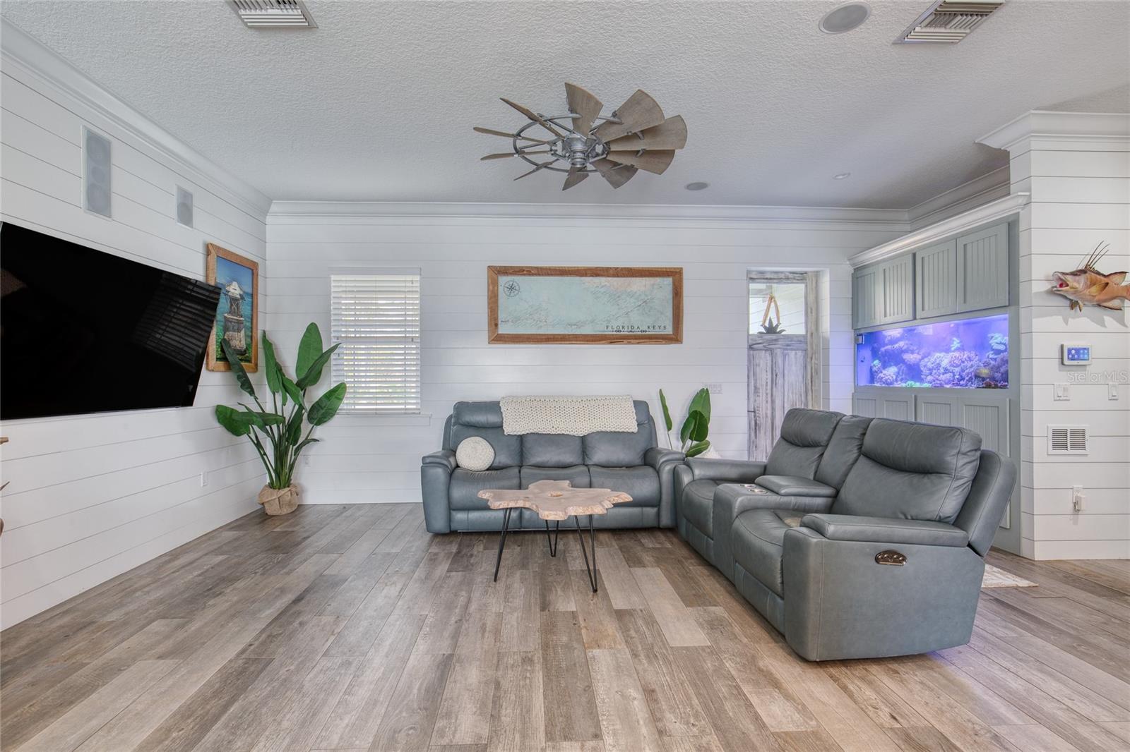 VILLAGE PINE RUN - Residential