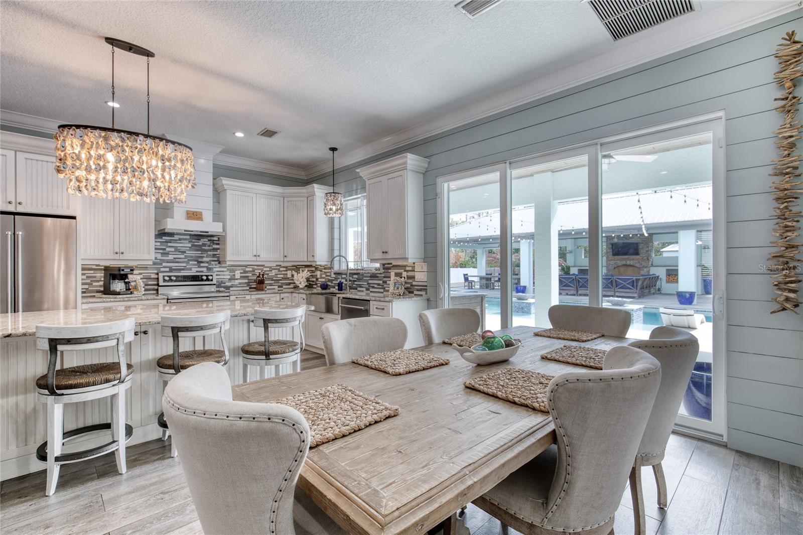 VILLAGE PINE RUN - Residential