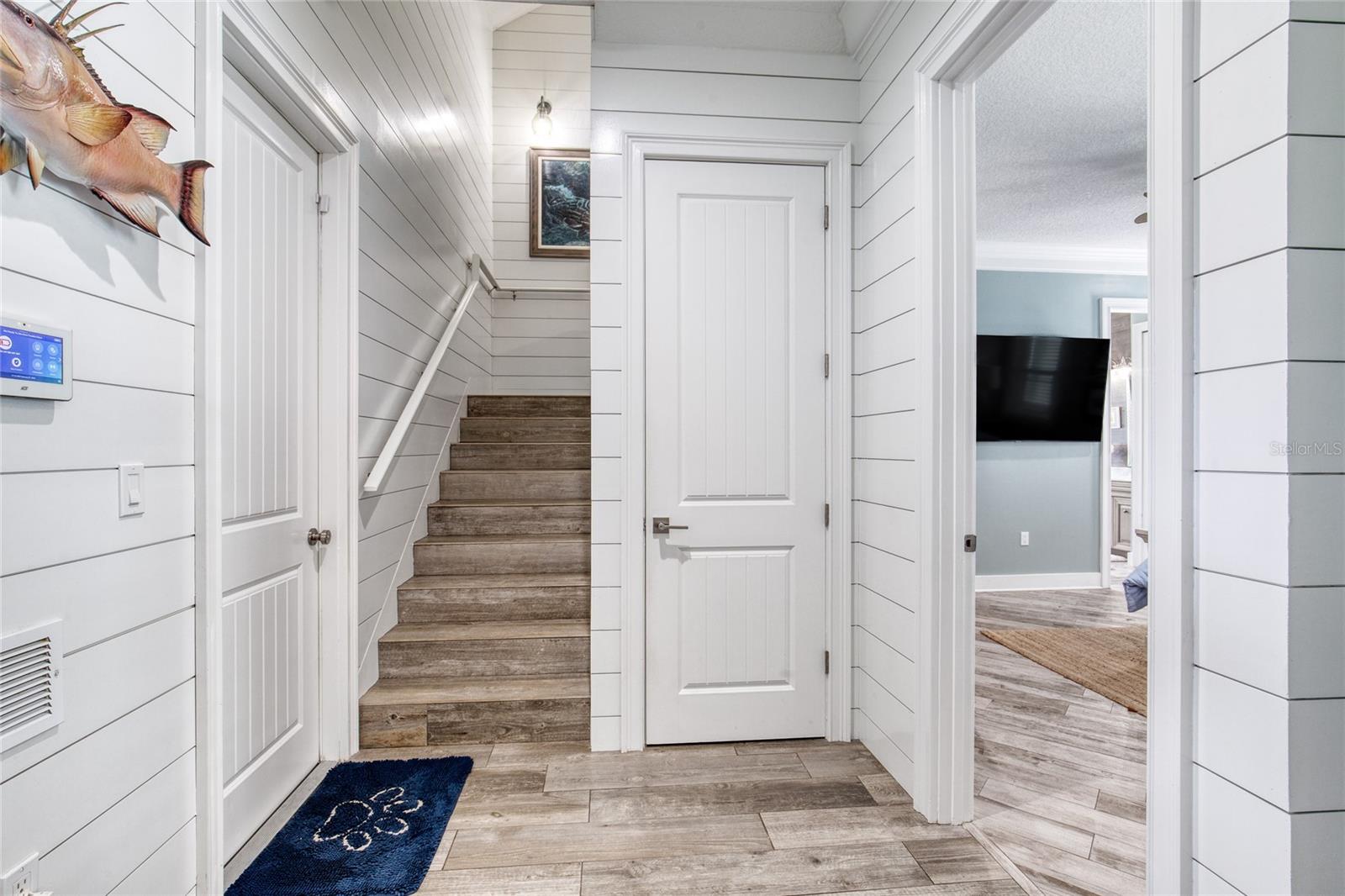 VILLAGE PINE RUN - Residential