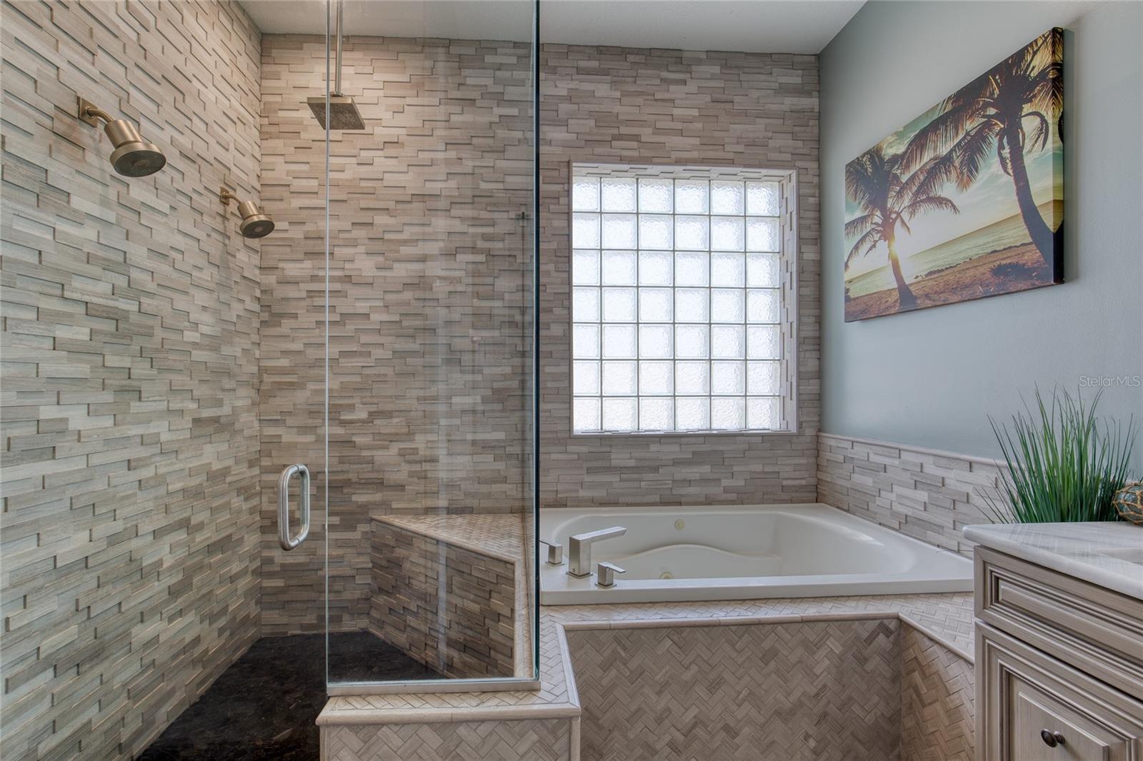 VILLAGE PINE RUN - Residential