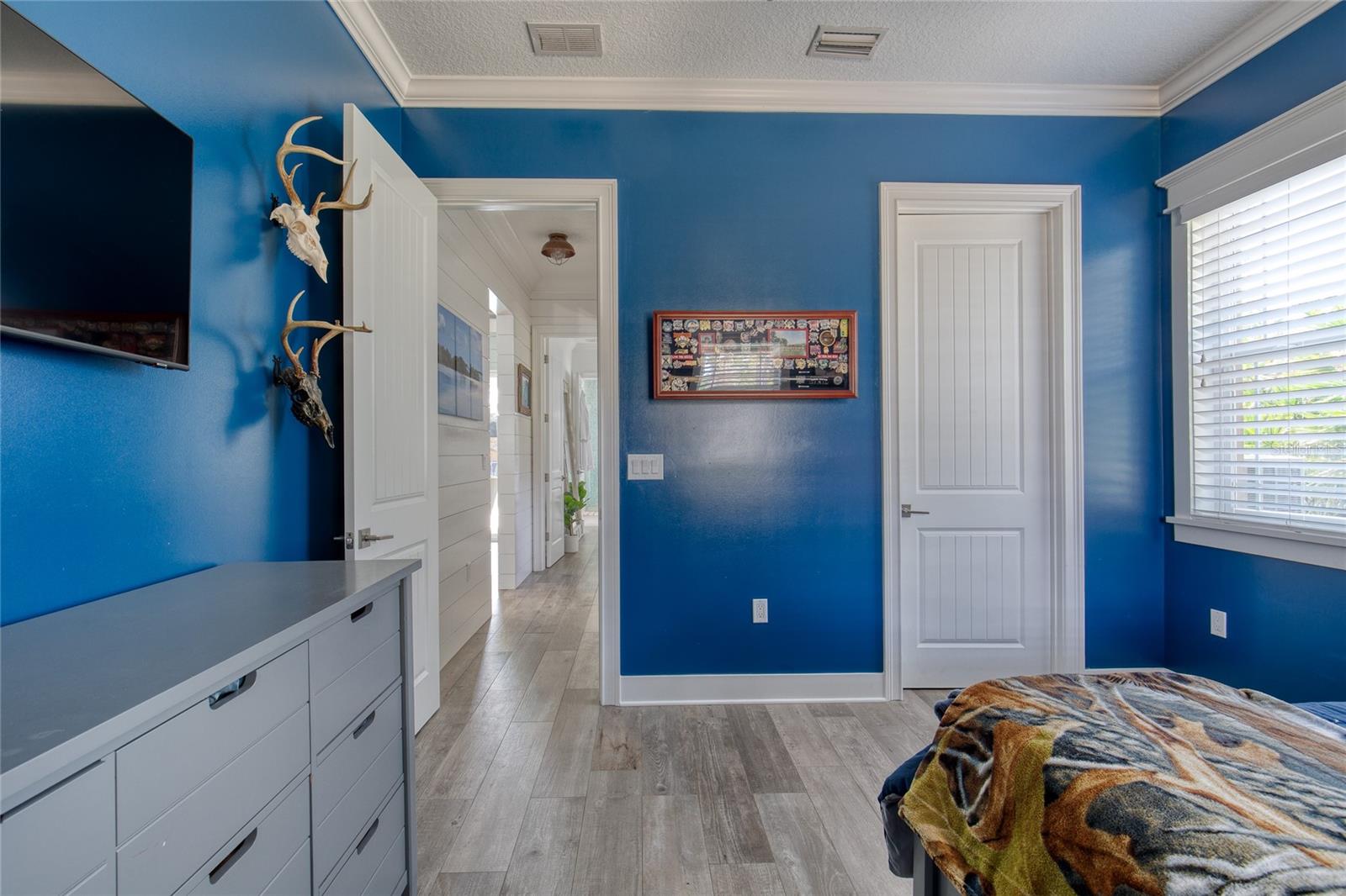 VILLAGE PINE RUN - Residential