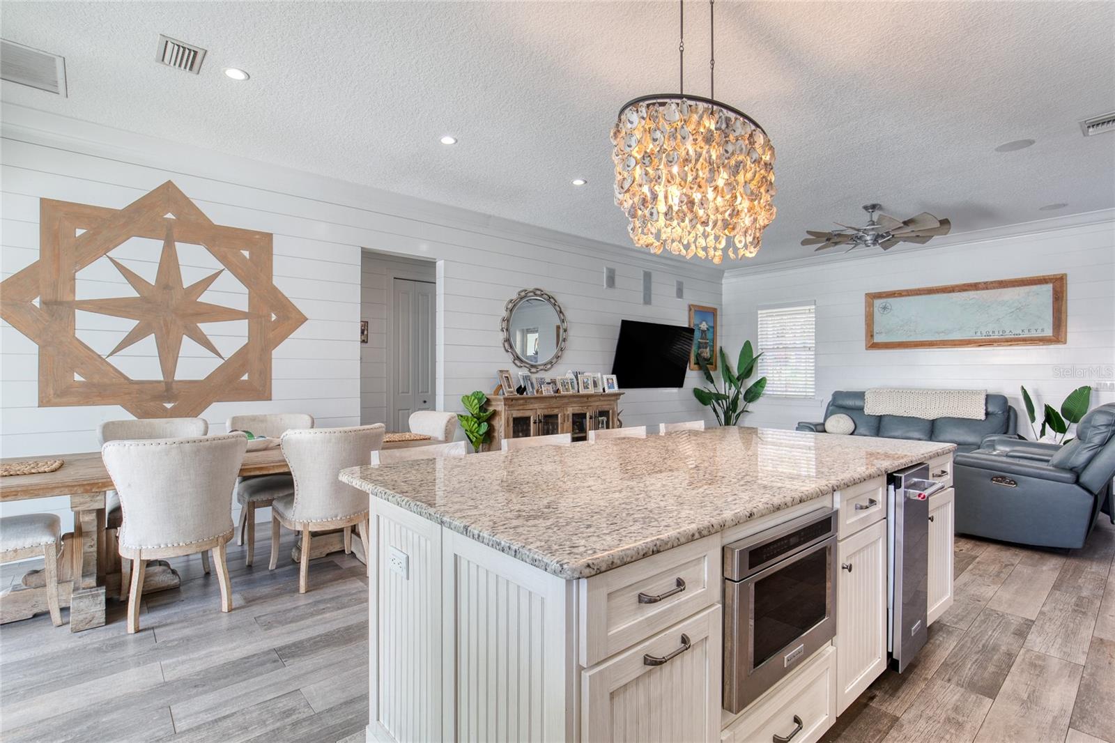 VILLAGE PINE RUN - Residential