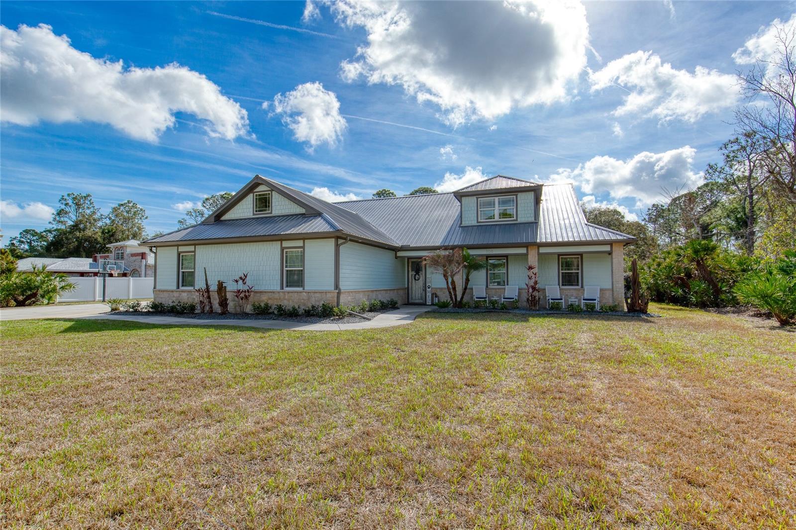 VILLAGE PINE RUN - Residential