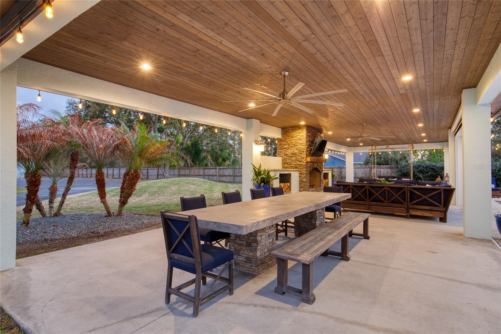 VILLAGE PINE RUN - Residential