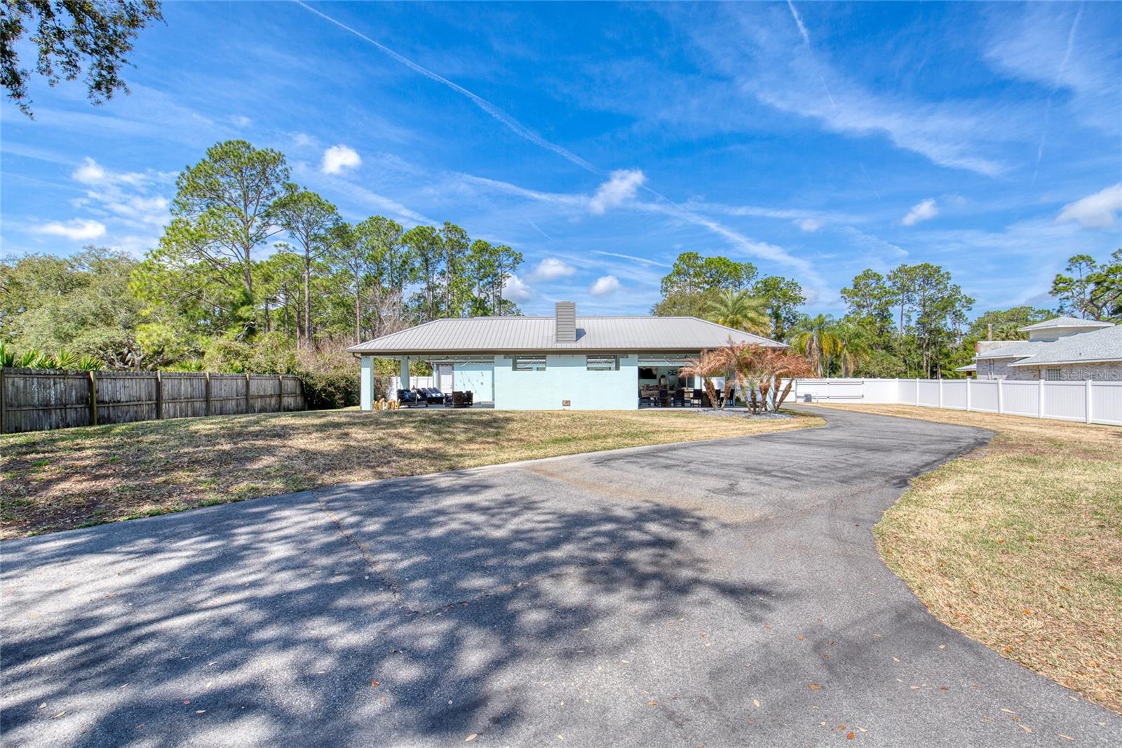 VILLAGE PINE RUN - Residential