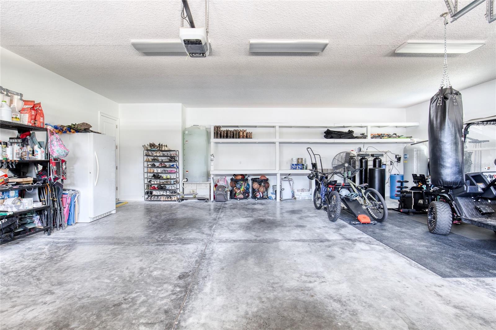 VILLAGE PINE RUN - Residential