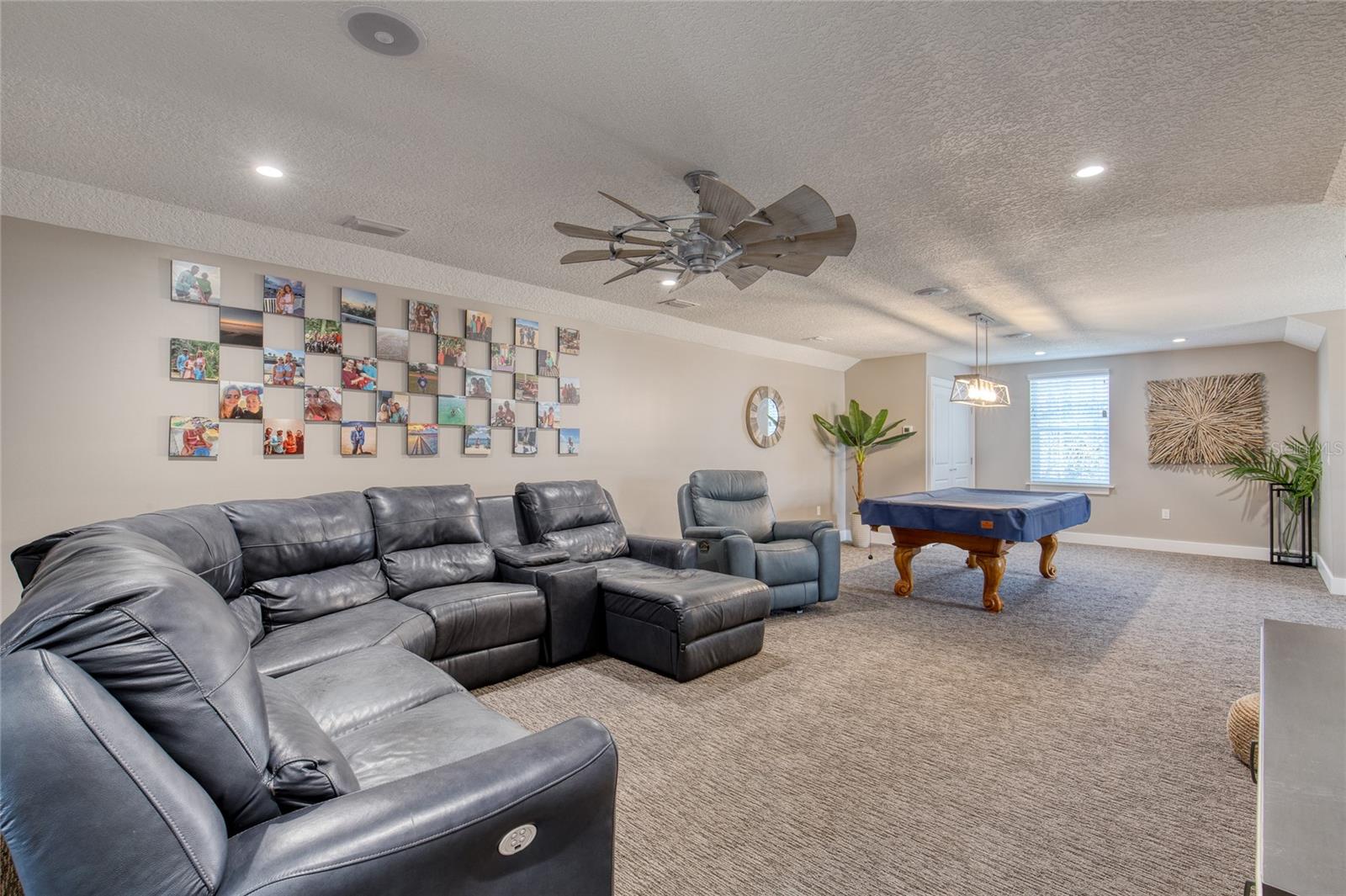 VILLAGE PINE RUN - Residential