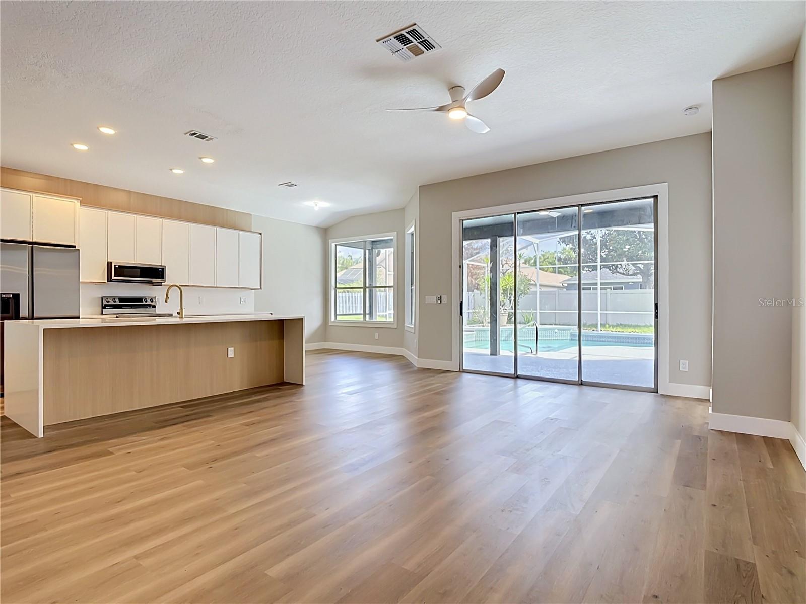 5013 TERRA VISTA WAY