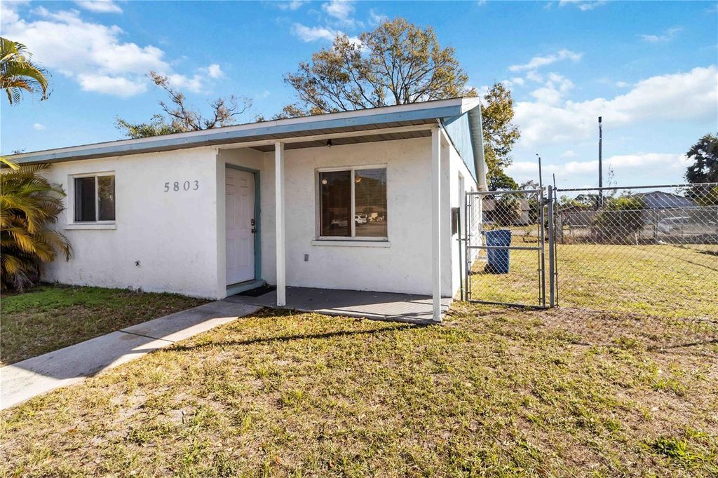 Photo of 5801 8th Street Court E, Bradenton, FL 34203 (MLS # A4678696)