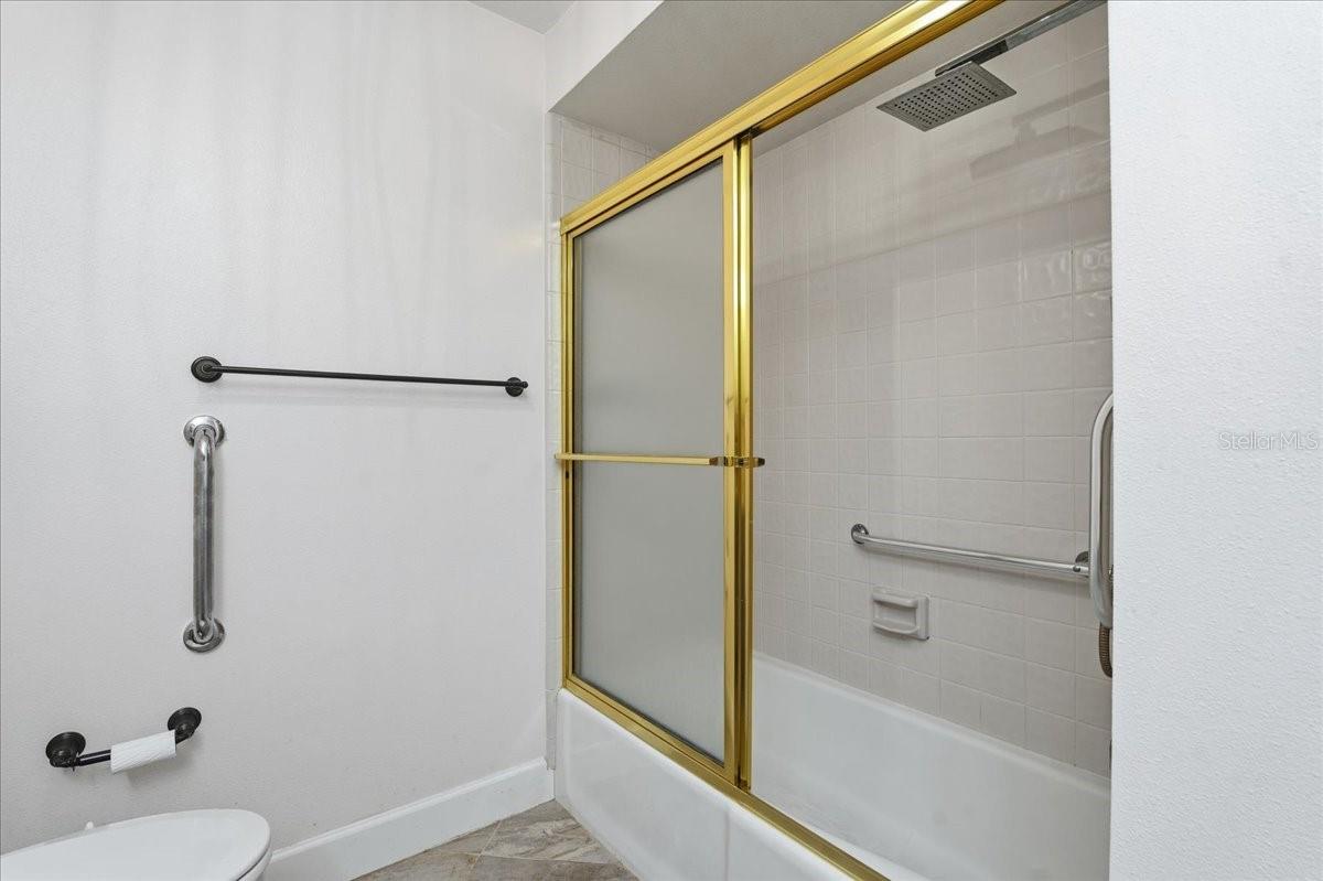 BRYN MAWR AT COUNTRYSIDE - Residential