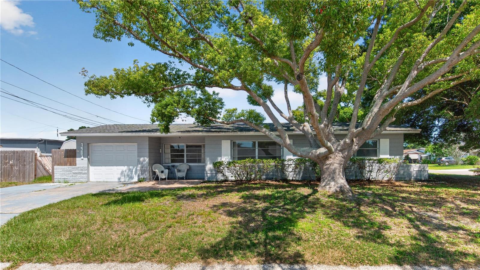 1901 57TH STREET N