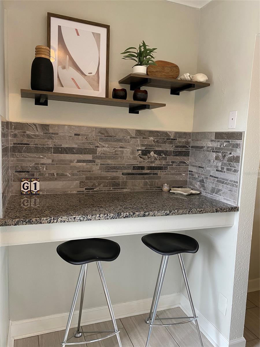 Venetian - Residential Lease