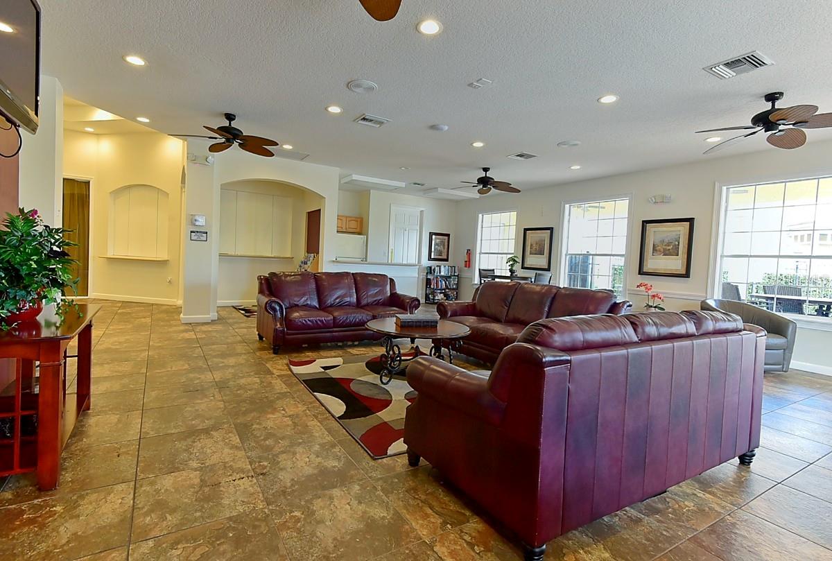 LAKE BERKLEY RESORT VILLAS PH 2 - Residential