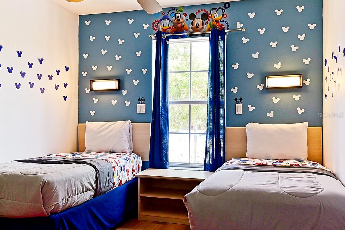 LAKE BERKLEY RESORT VILLAS PH 2 - Residential