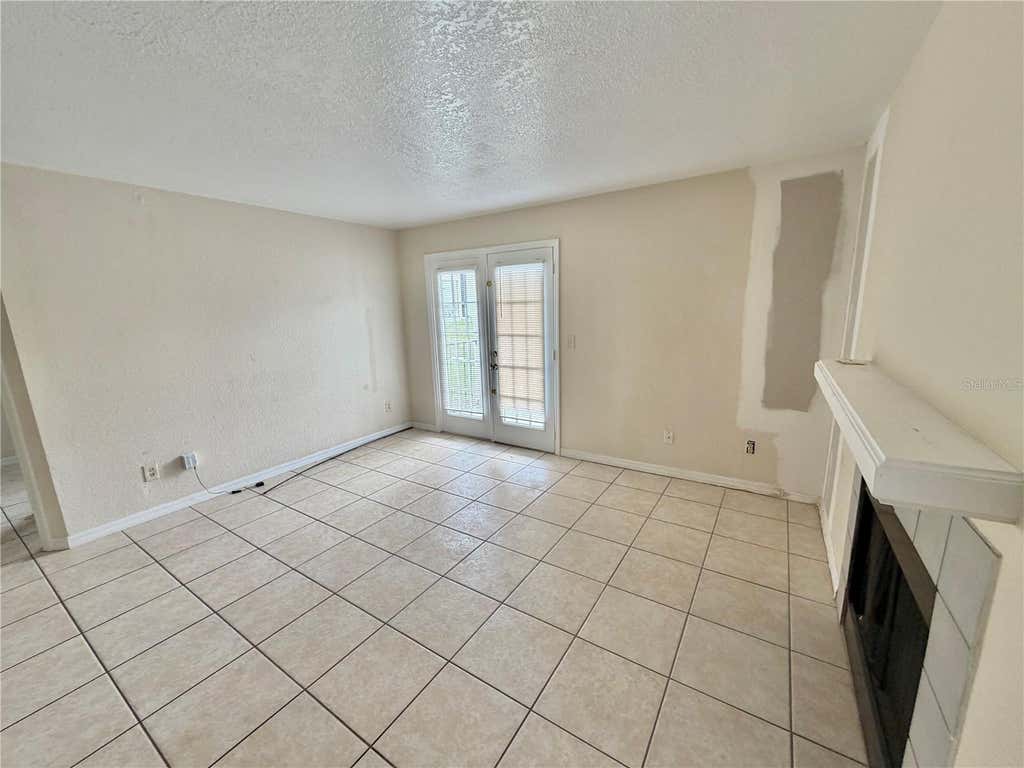 Photo of 2550 N Alafaya Trail #3103, Orlando, FL 32826 (MLS # O6425606)