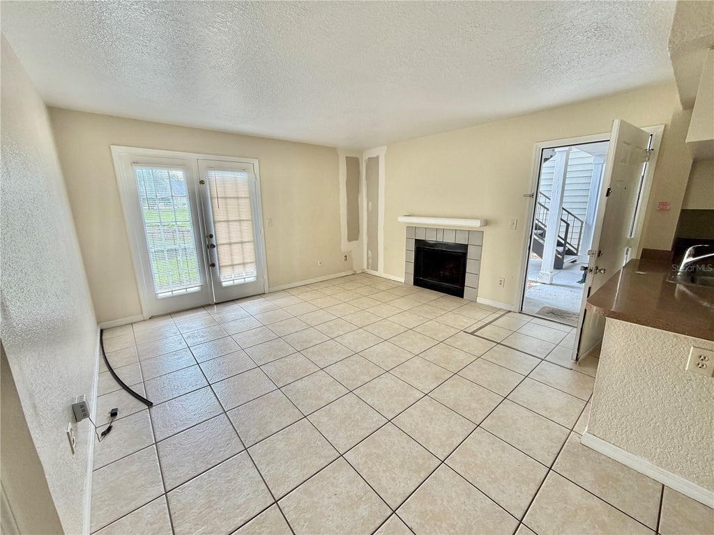 Photo of 2550 N Alafaya Trail #3103, Orlando, FL 32826 (MLS # O6425606)