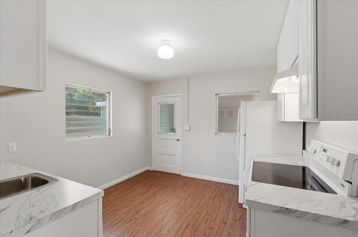 LAKEWOOD PARK - Residential