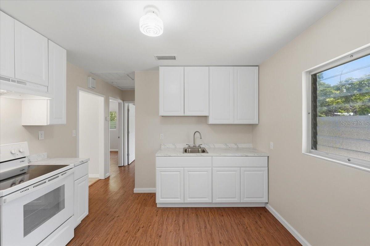 LAKEWOOD PARK - Residential