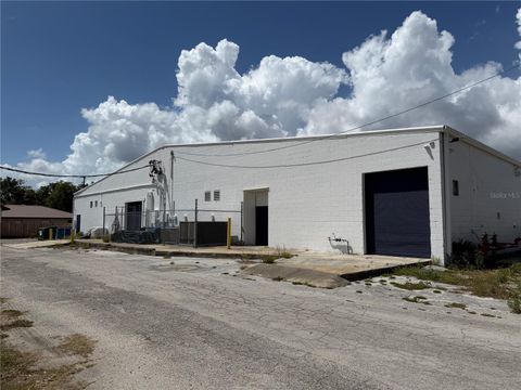 Tiny photo for 2001 S Bay Street, Eustis, FL 32726 (MLS # O6397140)