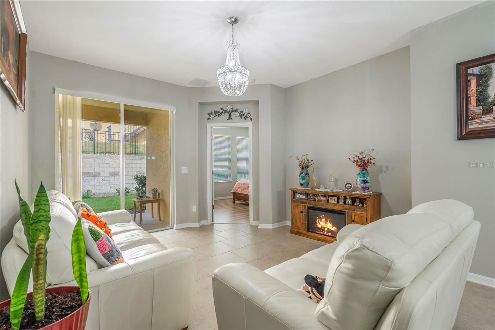 MAGNOLIA POINTE PH 1 - Residential