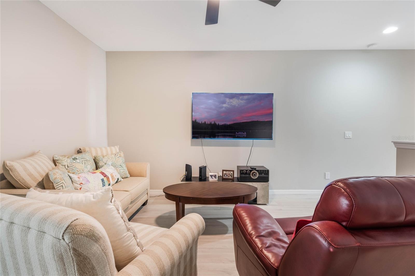 MAGNOLIA POINTE PH 1 - Residential