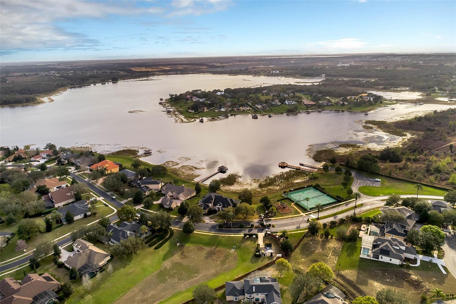 MAGNOLIA POINTE PH 1 - Residential