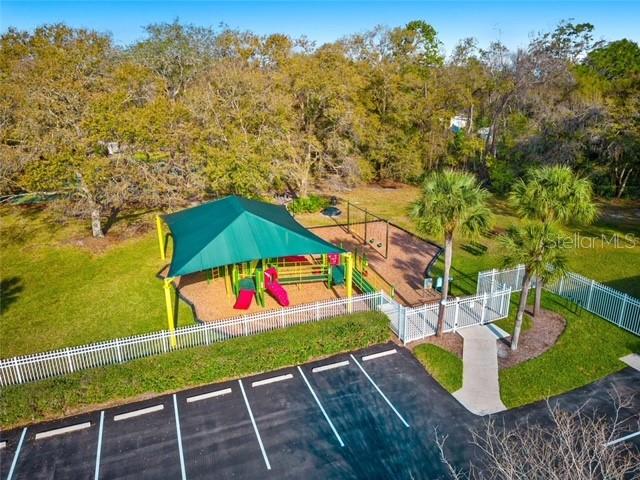 LAKE BERNADETTE - Residential