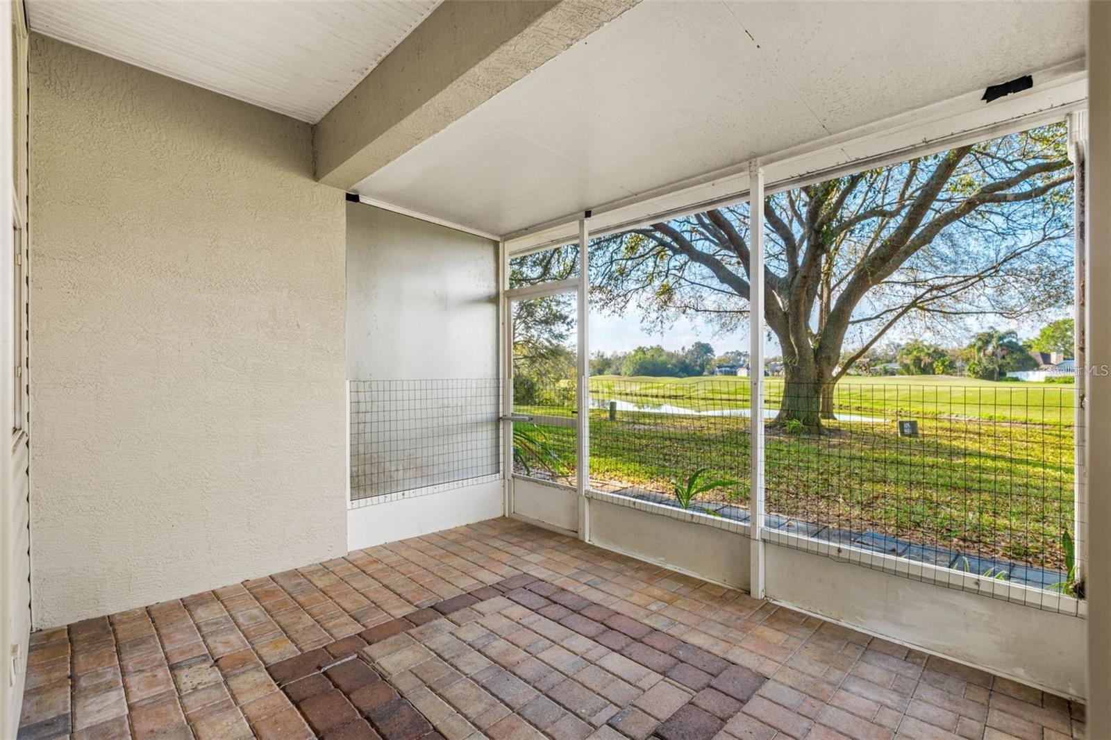 LAKE BERNADETTE - Residential