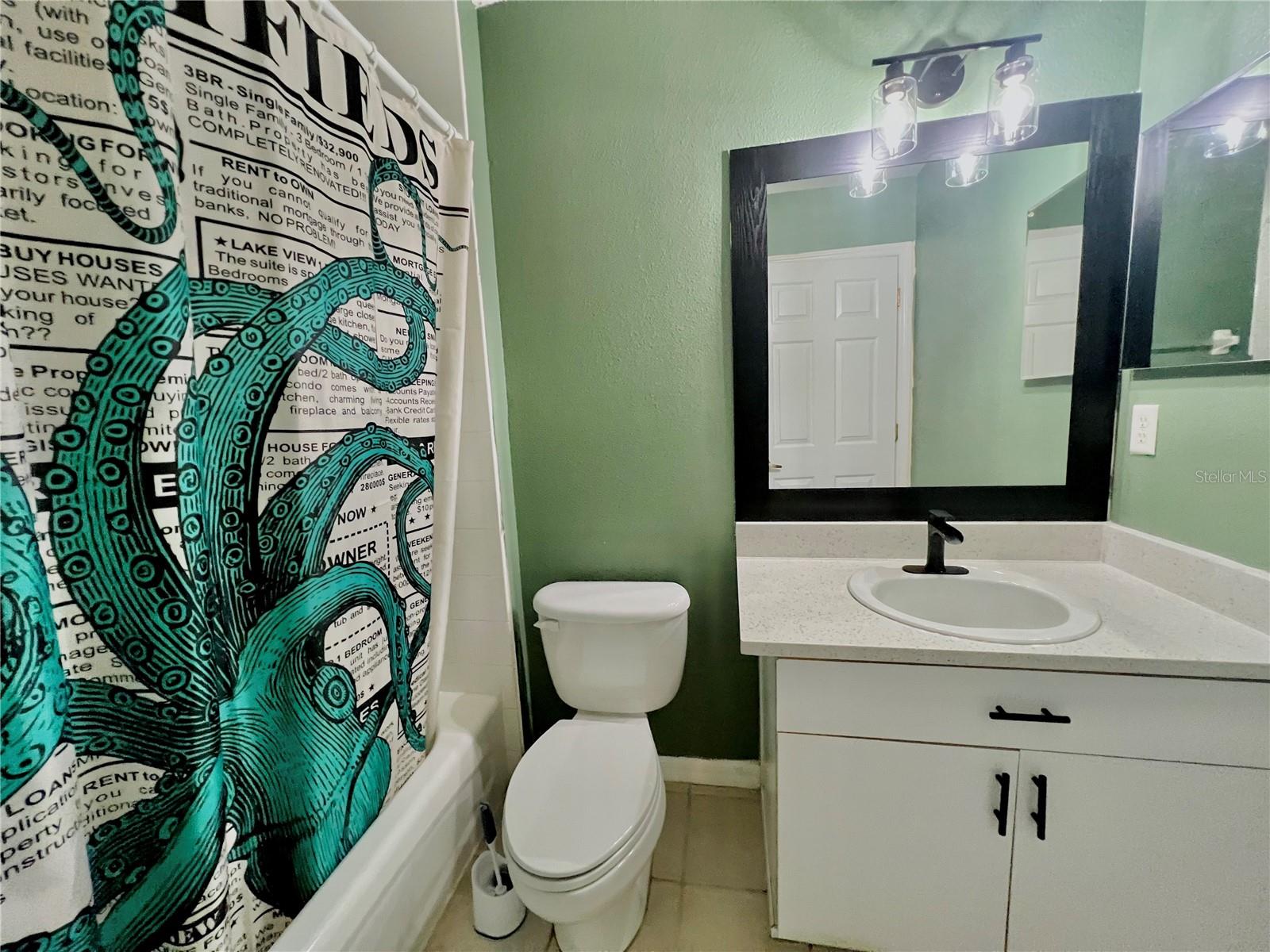 LAKE BERNADETTE - Residential