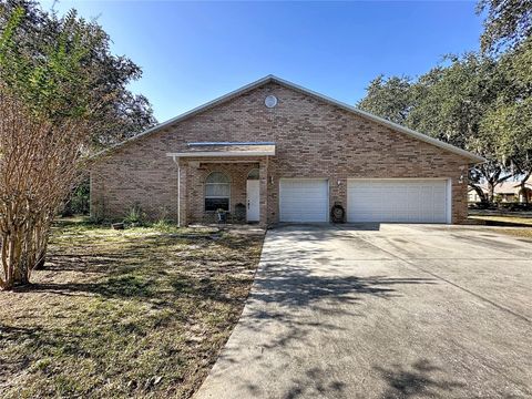 Tiny photo for 16416 Myers Court, Clermont, FL 34711 (MLS # G5104338)