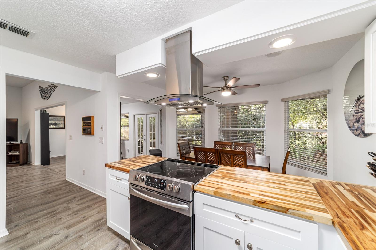 RAINBOW SPGS 05 REP - Residential