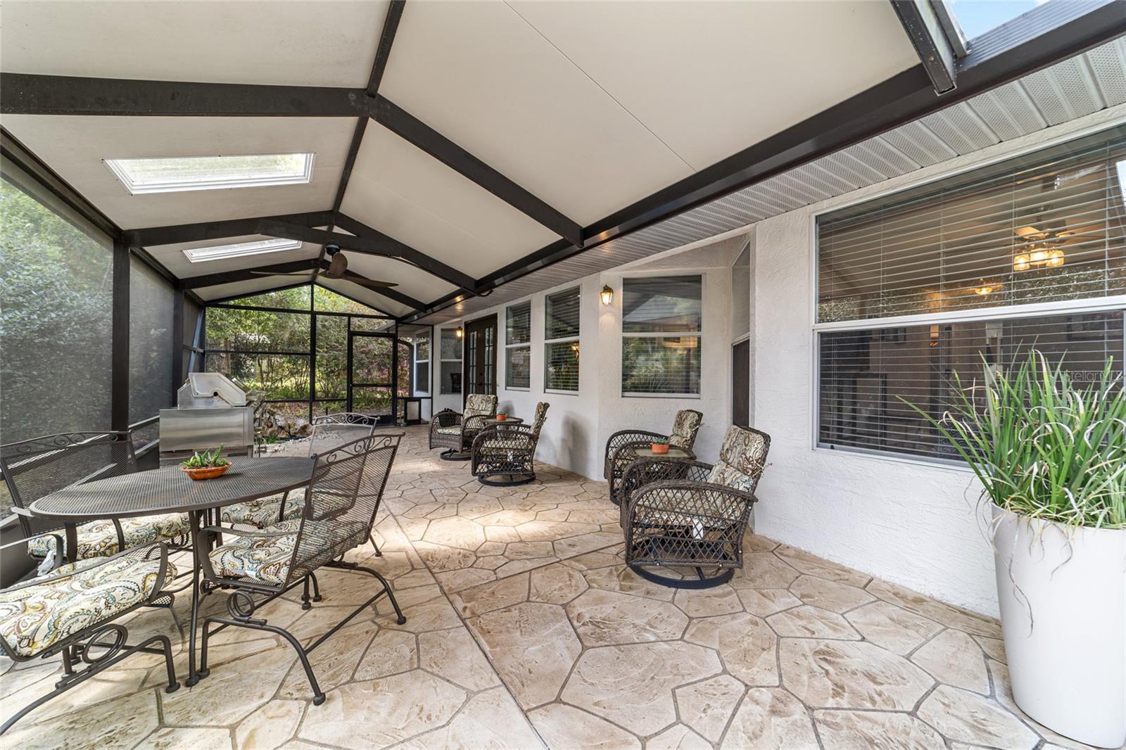 RAINBOW SPGS 05 REP - Residential