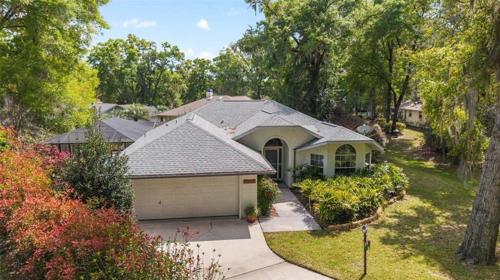 Photo of 19040 SW 91st Lane, Dunnellon, FL 34432 (MLS # OM721589)