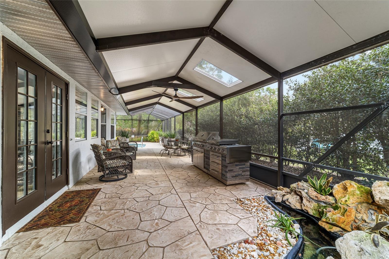 RAINBOW SPGS 05 REP - Residential