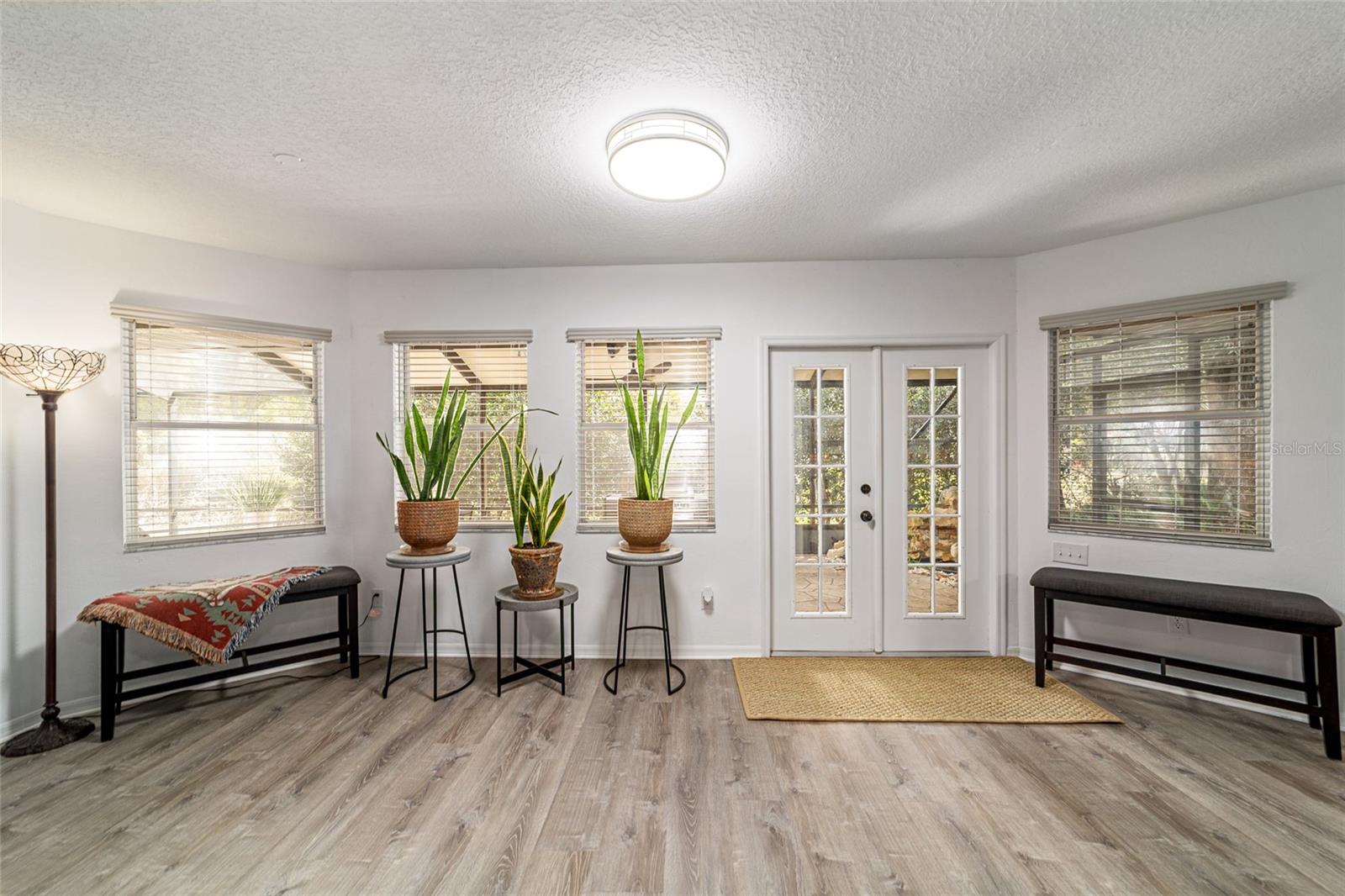 RAINBOW SPGS 05 REP - Residential