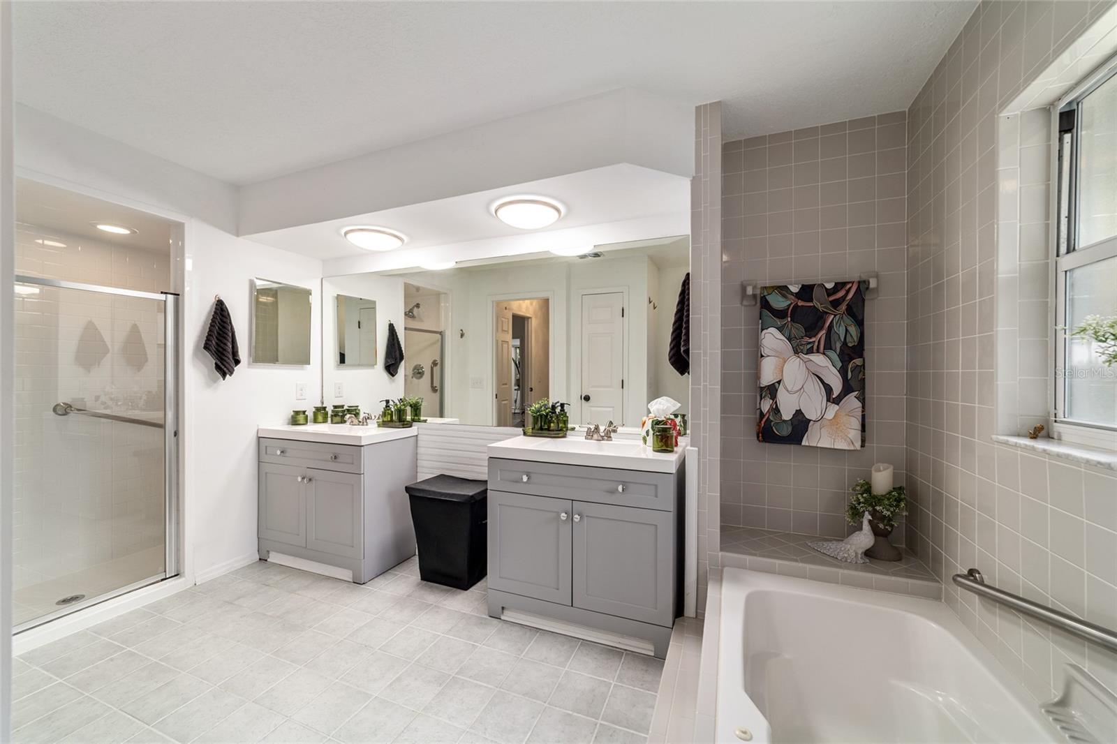 RAINBOW SPGS 05 REP - Residential