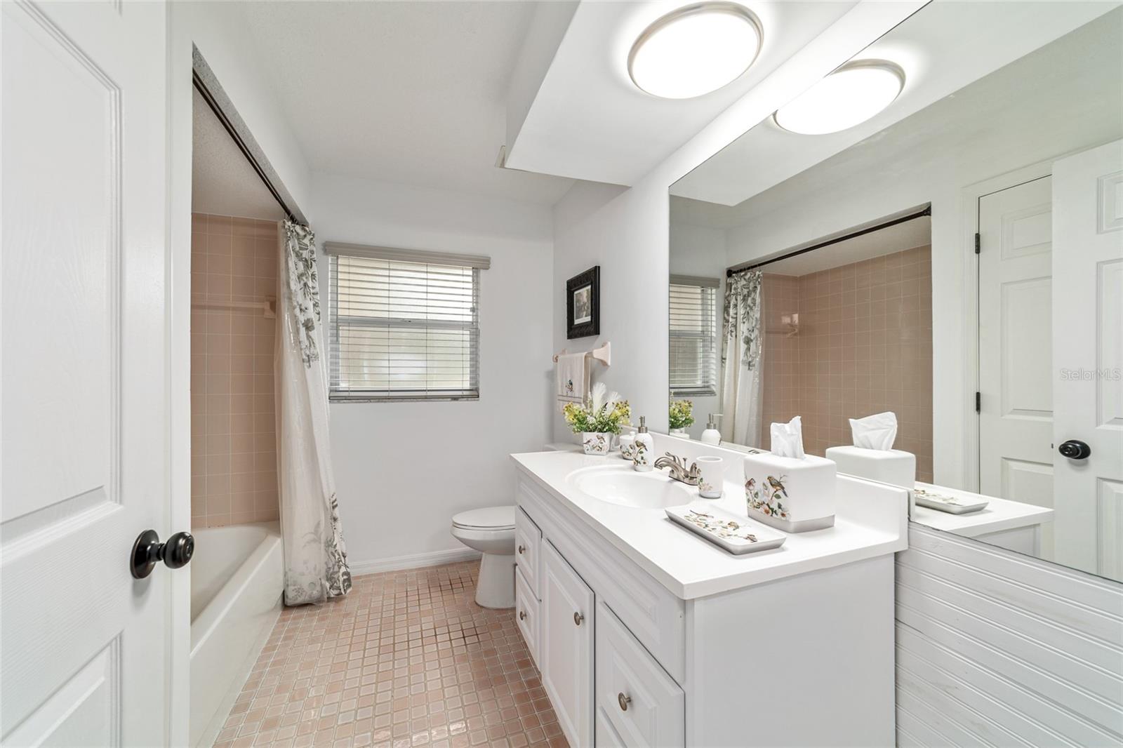 RAINBOW SPGS 05 REP - Residential