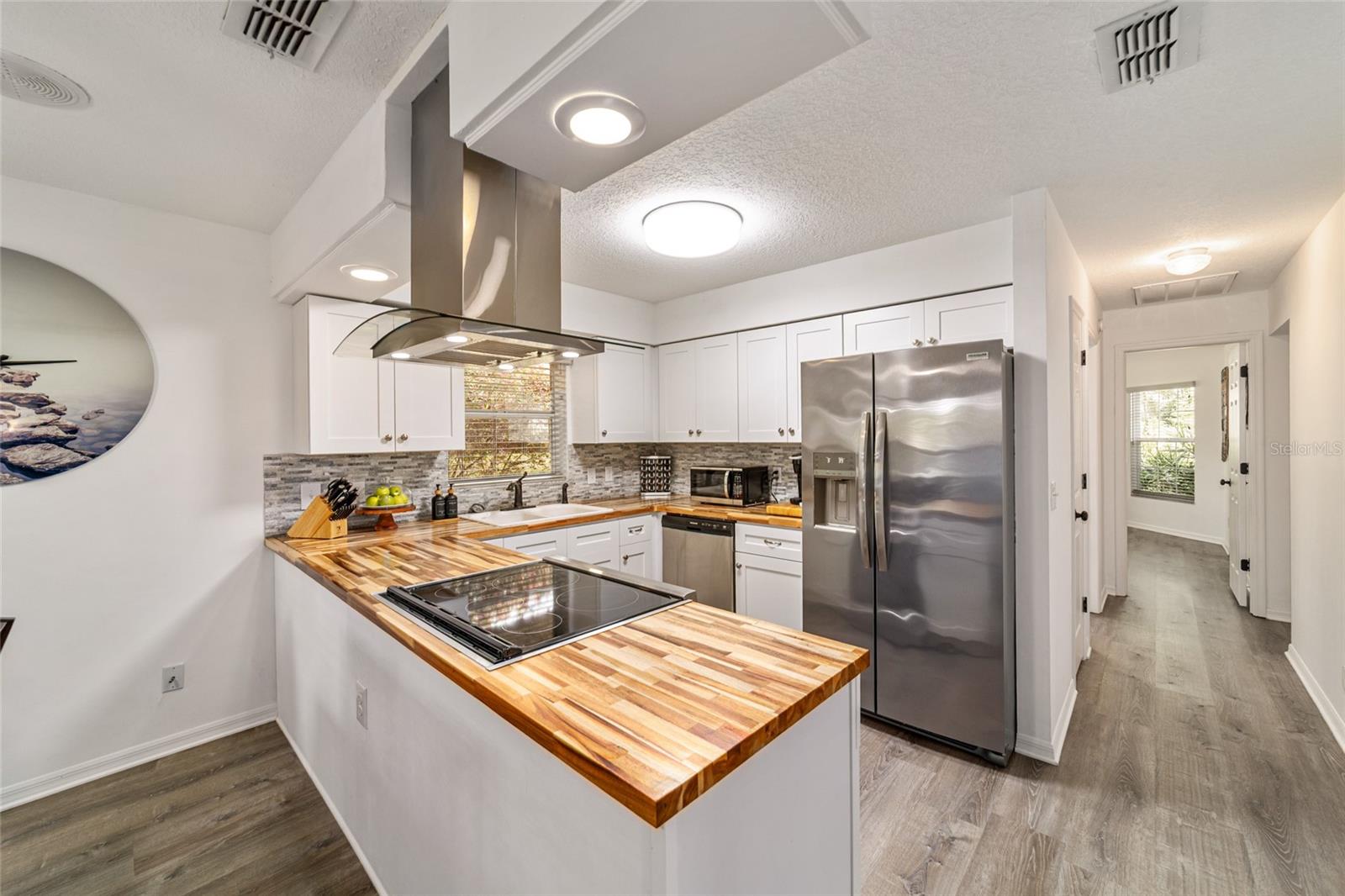 RAINBOW SPGS 05 REP - Residential